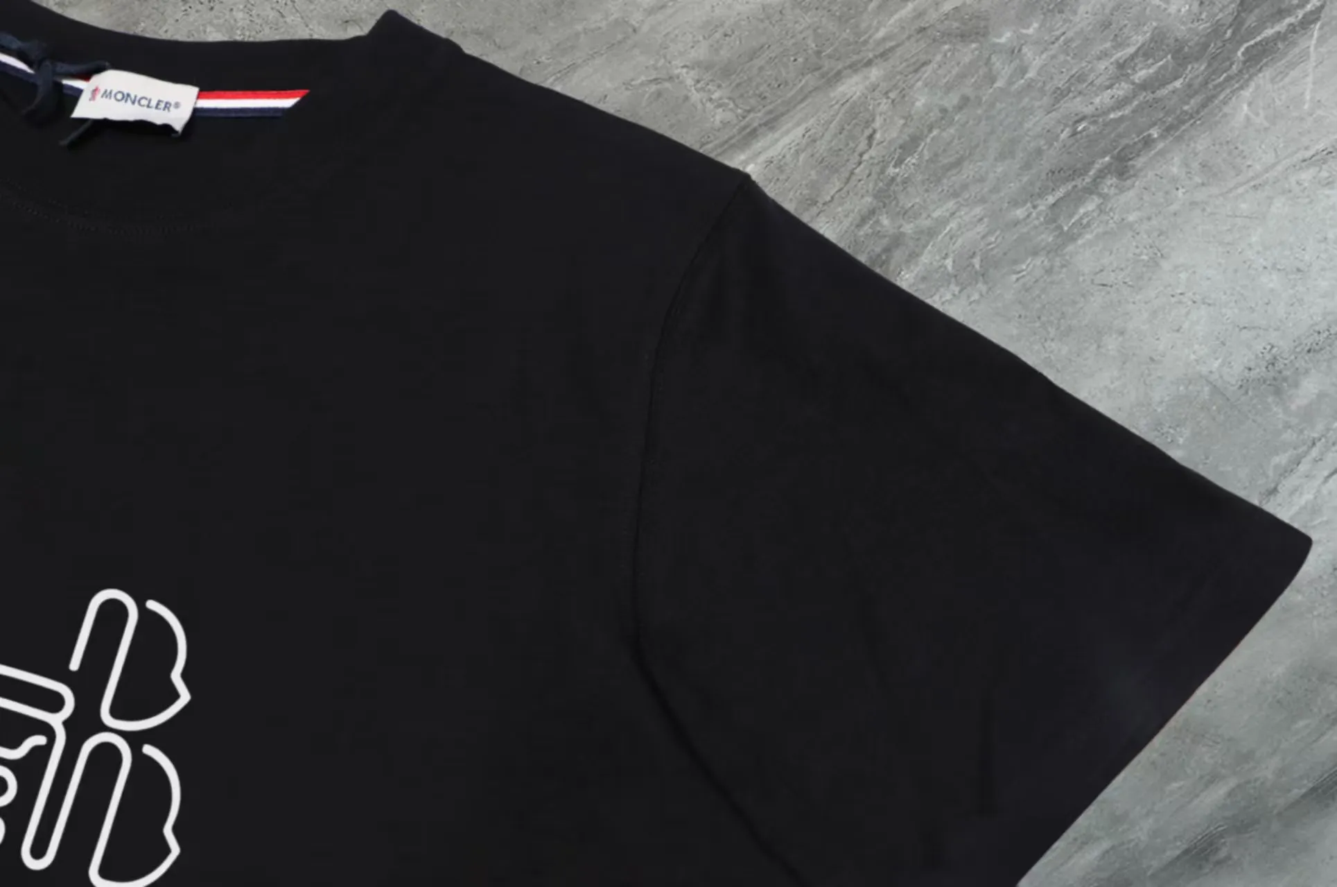 P80💰《Moncler~ 》2025New Arrival Quality T , Versatile Quality ！ ‼ 32 250G ‼ ， ， ， ， T 🤪 Sizes：S-M-L-XL-2XL ：Black，White， Same Style